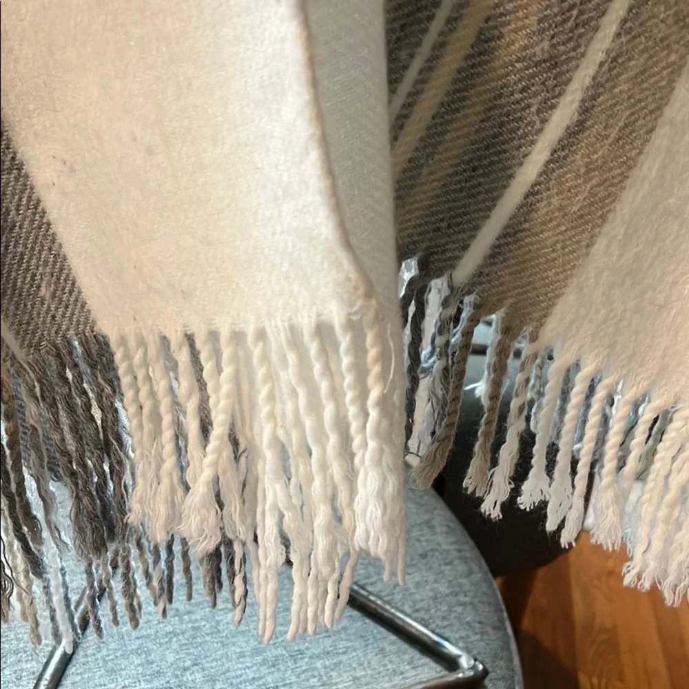 Elegant Cream and Brown Plaid Throw Blanket
